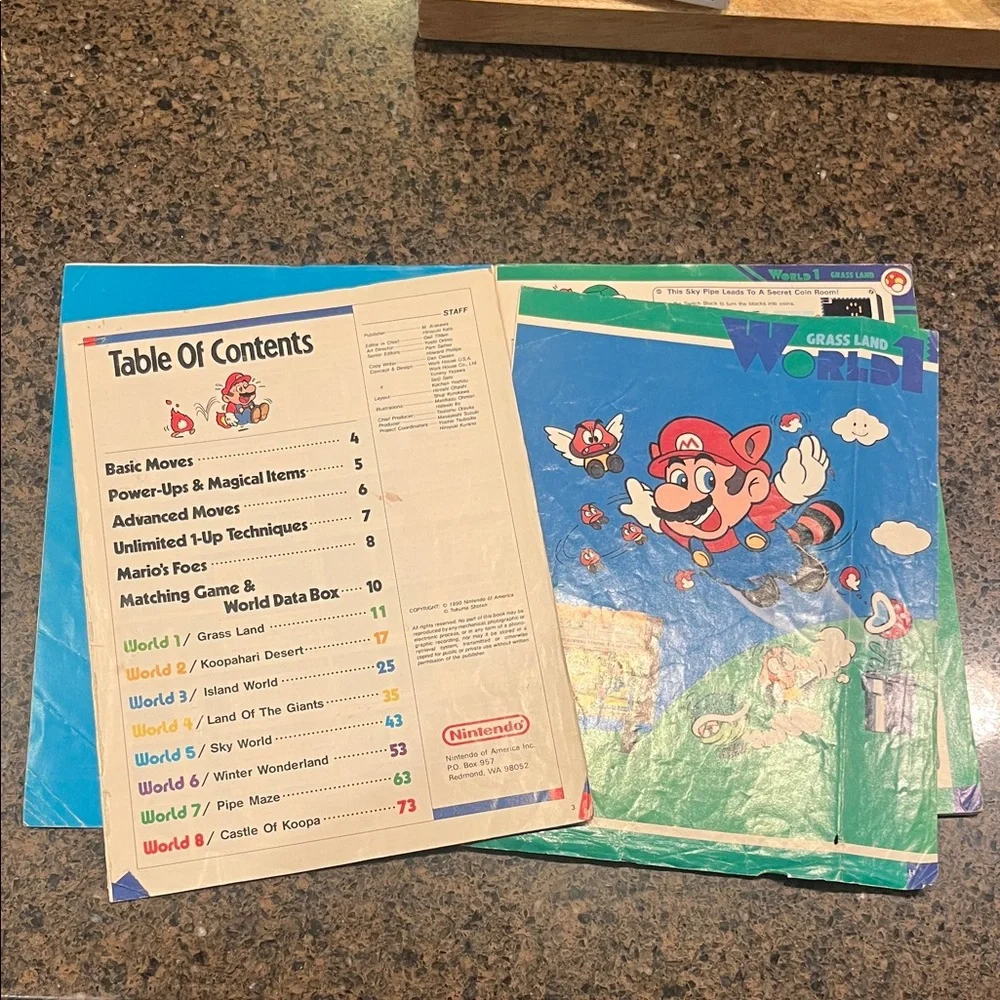 Strategy Guide Nintendo Power - Super Mario Bros. 3 - Red Cover